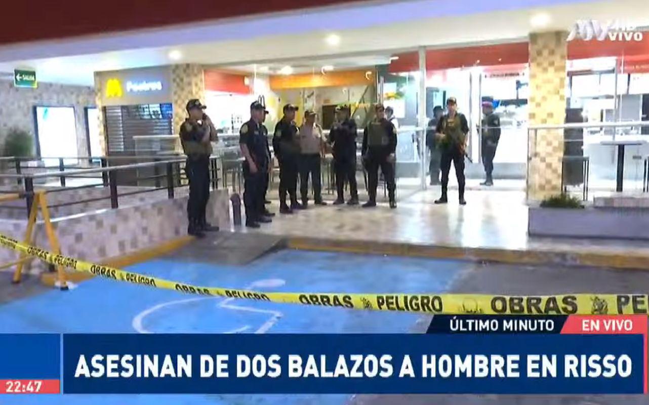 Un hombre fue asesinado en el interior del McDonald's del centro comercial Risso. (ATV+)