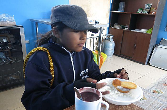 Qali Warma supervisa la entrega de desayunos escolares