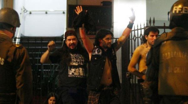 Chile: Tres muertos y cinco heridos graves en  concierto punk