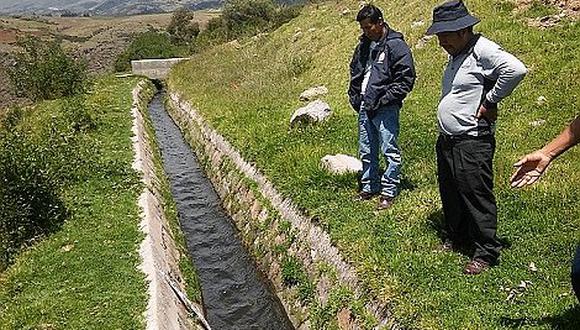 Reducirán dotación de agua por poco embalse en presa Cuchoquesera