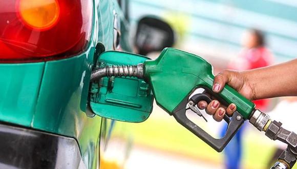Conoce en esta nota cuáles son los puntos de venta con la gasolina más barata, además, de los diferentes precios de los combustibles en los grifos de Lima y Callao. (Foto: Andina)
