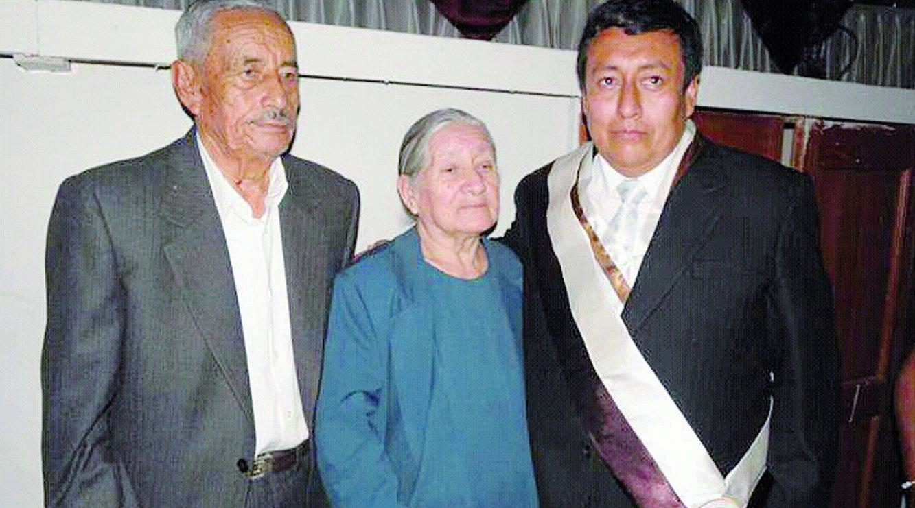 Elda Armas: “Paúl es el hijo más juguetón y travieso”