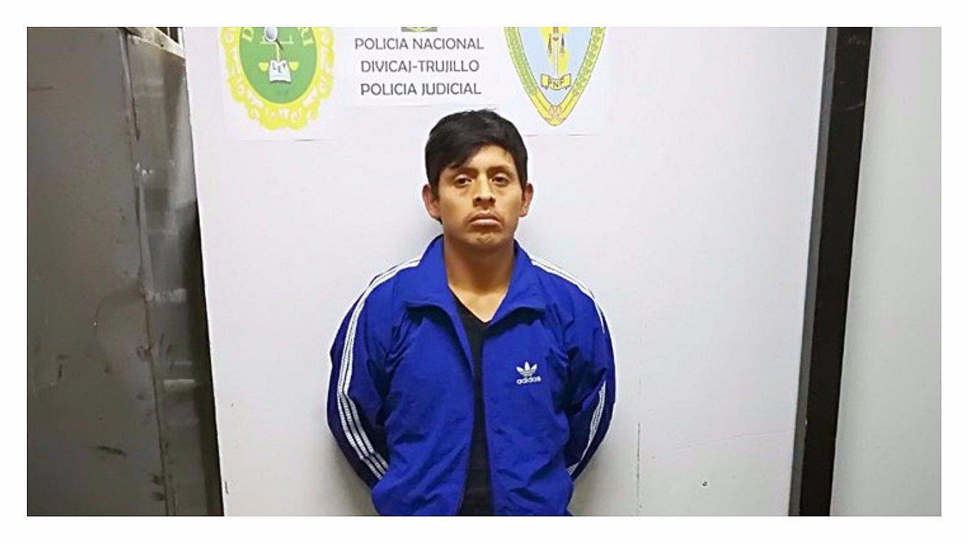 Personal de inteligencia captura a presunto estafador (VIDEO)