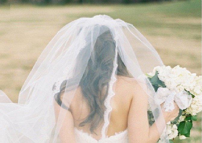 Mujer desiste de casarse luego de recibir 10 mil dólares por parte de la madre de su novio