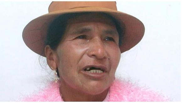 Huancavelica: por falta de DNI mujer no puede sepultar a su hija hace seis meses