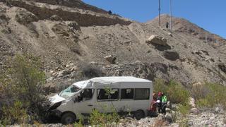 Un muerto y diez heridos en accidente vehicular en carretera a Tarata