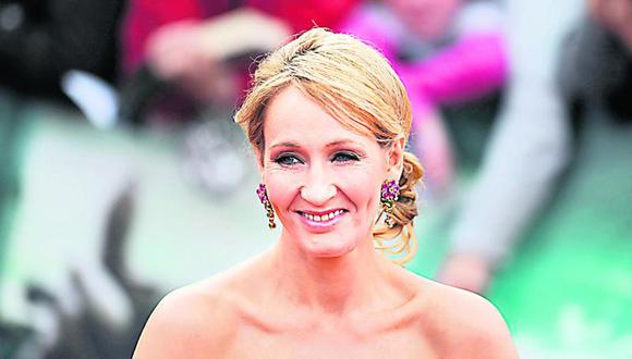 J.K. Rowling demanda al Daily Mail por difamación
