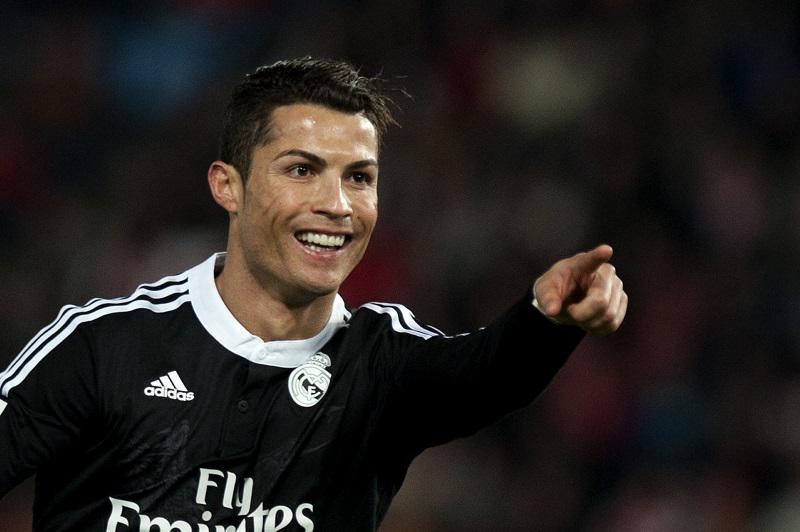 ​Sugestivo festejo de Cristiano Ronaldo: ¿otra vez "embarazado"? (VIDEO)