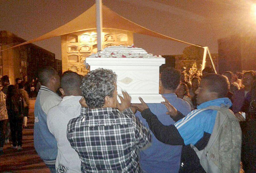 Cementerio Baquíjano del Callao amplía su horario de sepelios