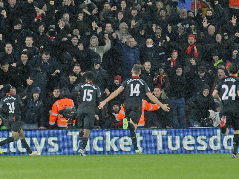Premier League: Liverpool venció 2-0 al Southampton y se pone a tiro de la Champions