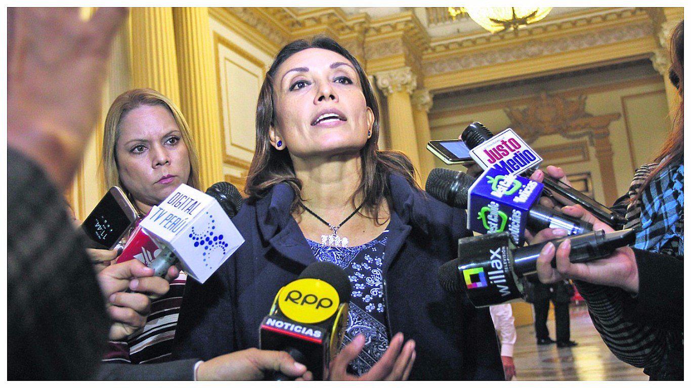 Patricia Donayre a Miguel Torres: “Sigue consignas políticas de su jefa”