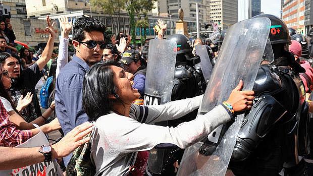 Colombia: Regresan las corridas de toros entre protestas y violencia