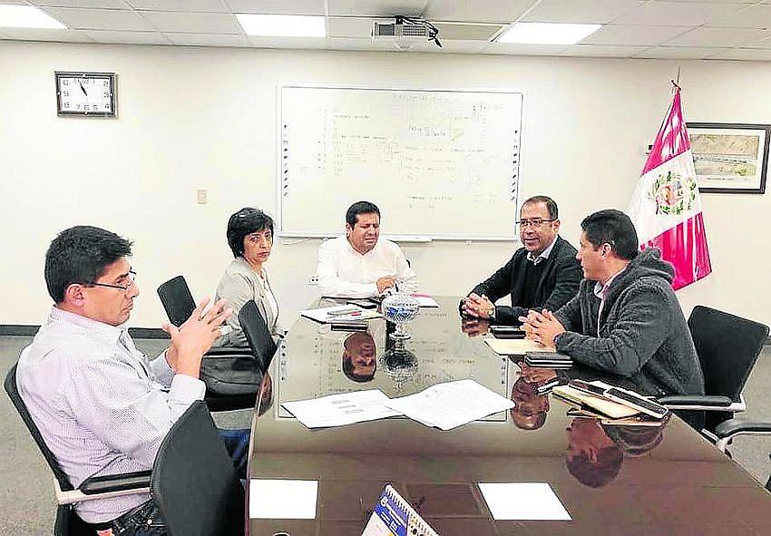 En Islay retoman trabajos para puente que unirá 14 pueblos