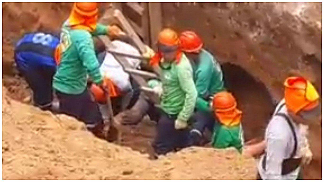 ​Huánuco: Obrero es sepultado tres metros bajo tierra y milagrosamente vive (VIDEO)