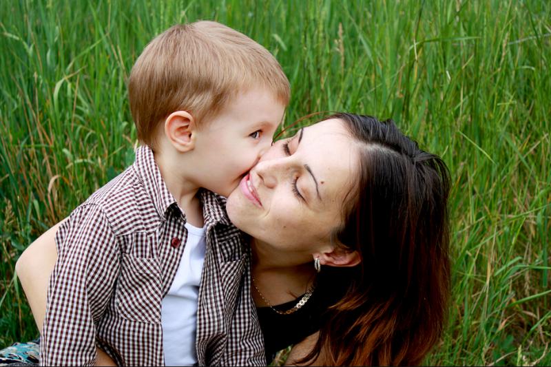 Hijos pueden parecerse al ex de la madre