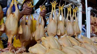 Bloqueo de Carretera Central podría ocasionar desabastecimiento de pollo en mercados 