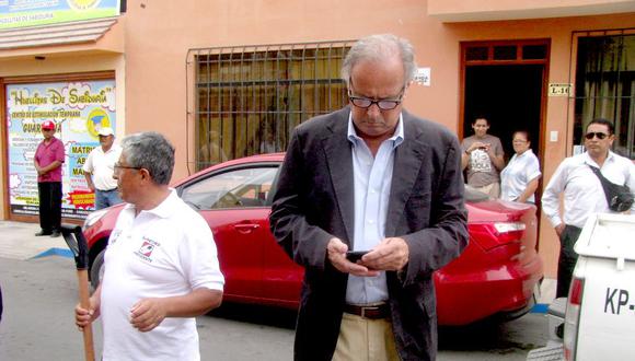 Tacna: Alfredo Barnechea usó vehículo de gobernador Omar Jiménez (VIDEO)