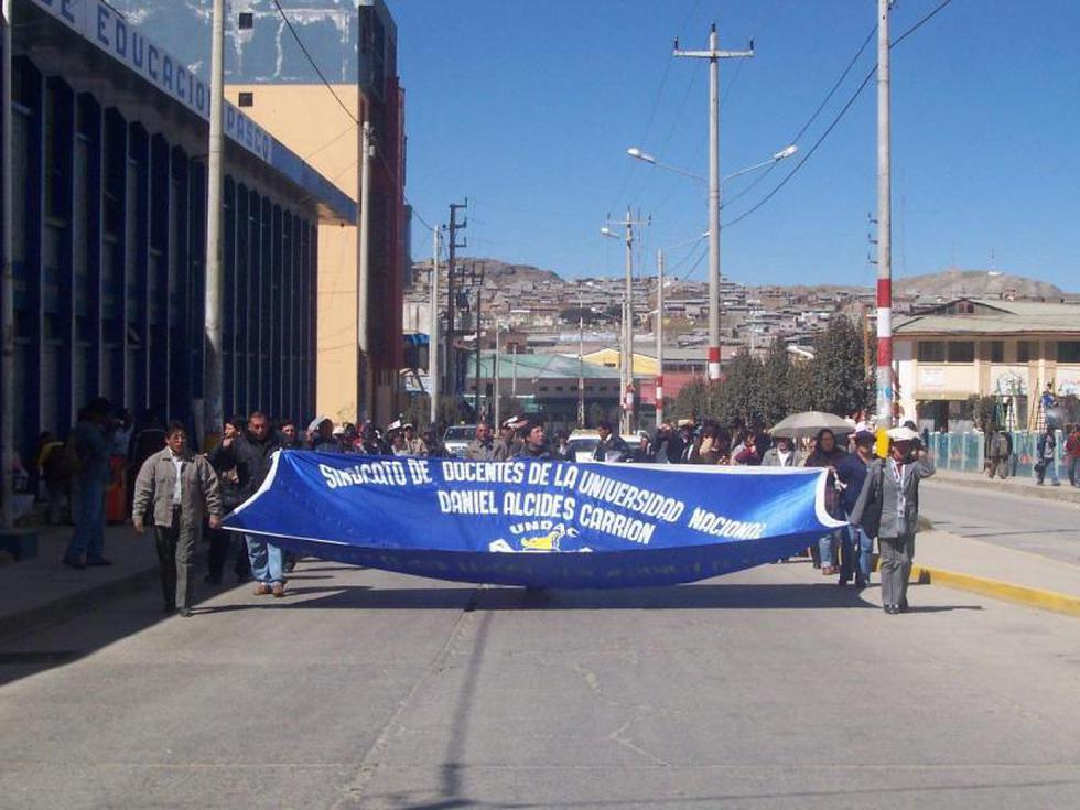 Docentes de UNDAC se movilizan contra Ley Universitaria