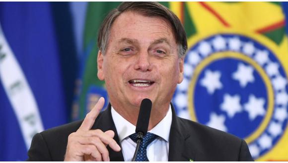 El presidente de Brasil, Jair Bolsonaro, cuestionó los posibles efectos colaterales de las vacunas contra el coronavirus. (Foto: EVARISTO SA / AFP)