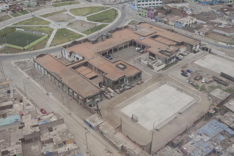 PNP y vecinos pintarán fachadas de Los Barracones