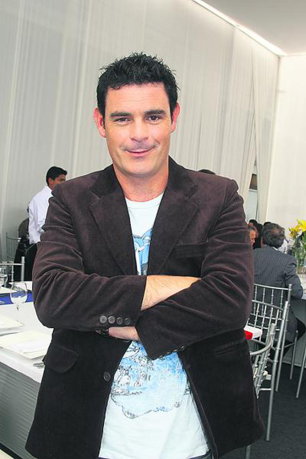 Julián Legaspi: "Magaly ya se fue, el peligroso es Peluchín"