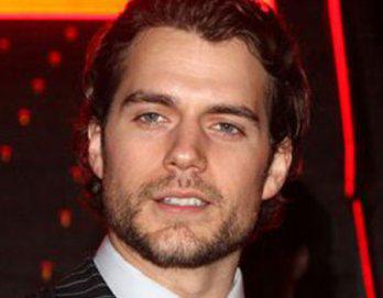 ¿Por qué se eligió a Cavill como Superman?