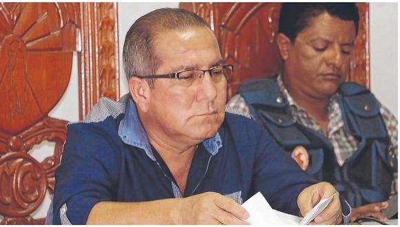 El alcalde suspendido de Castilla es incluido en una organización criminal  