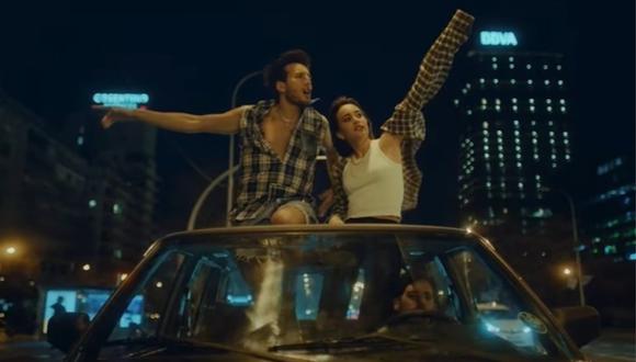 Sebastián Yatra y Aitana demuestran complicidad en el videoclip de "Las dudas". (Foto: Universal Music)