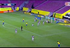 Perú vs. Brasil: Santamaría rechaza mal y Neymar no perdona con el 2-0 (VIDEO)