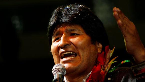 Italia también denegó paso al avión de Evo Morales