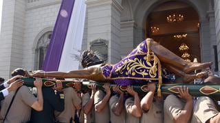 Ica: realizan tradicional bajada del “Señor de Luren” e inicia su recorrido procesional