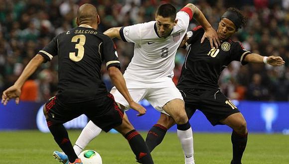 México se aleja del Mundial tras empate con EEUU