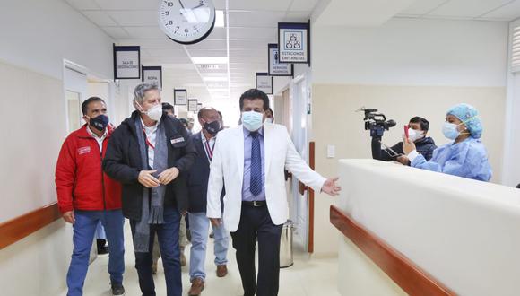 Las empresas Minera Barrick Misquichilca – Lagunas Norte y el Banco BBVA financiaron el nuevo hospital bajo la modalidad obras por impuestos en convenio con el Gobierno Regional de La Libertad.