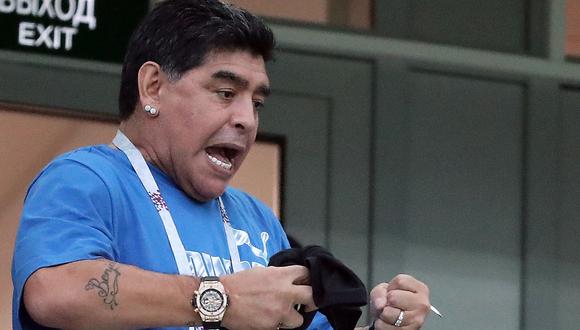 FIFA da ultimátum a Maradona tras gesto obsceno durante partido Argentina vs Nigeria