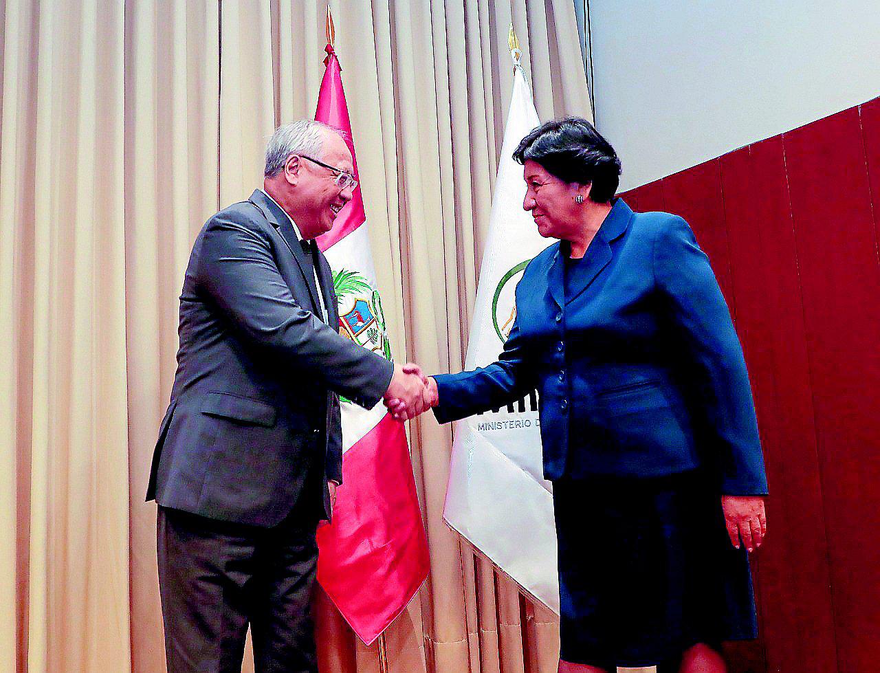 Puneña Susana Vilca asume Ministerio de Energía y minas