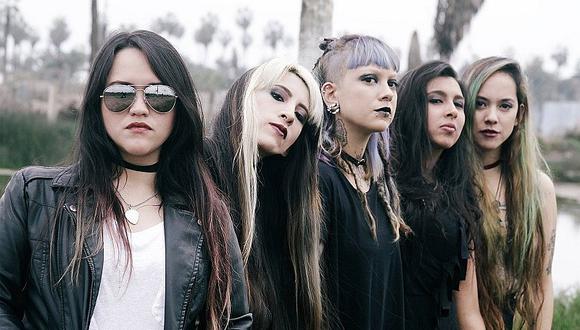 Slipknot: Banda femenina, Área 7 cancela participación como "teloneras"