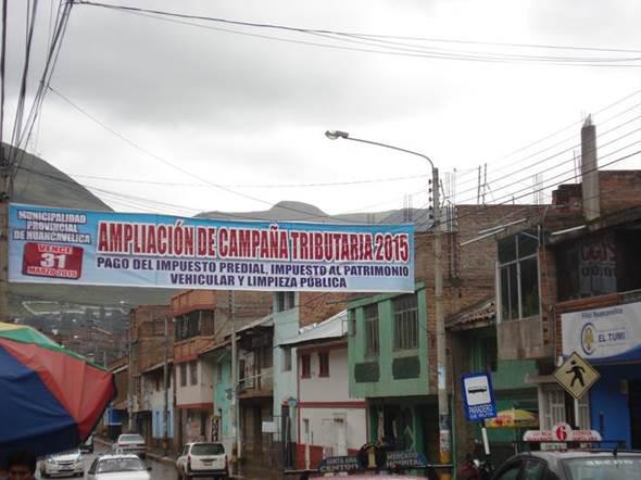 Banners en postes son un riesgo 