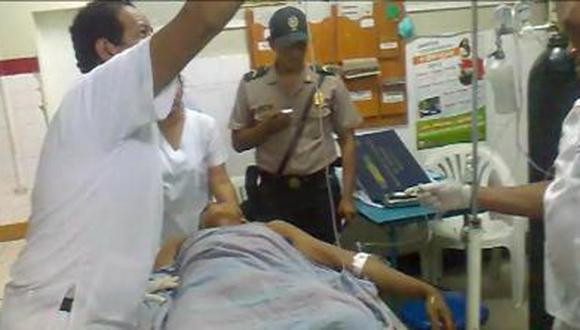 Un muerto y un herido deja choque entre moto y auto en San Juan