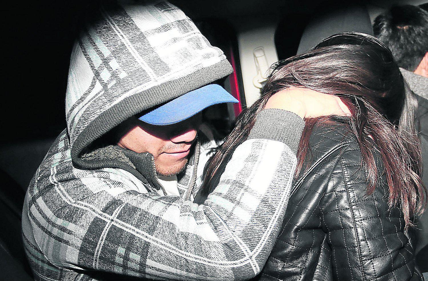 ​Sujeto secuestra a su expareja e hija de 4 años para obligarla a volver con él