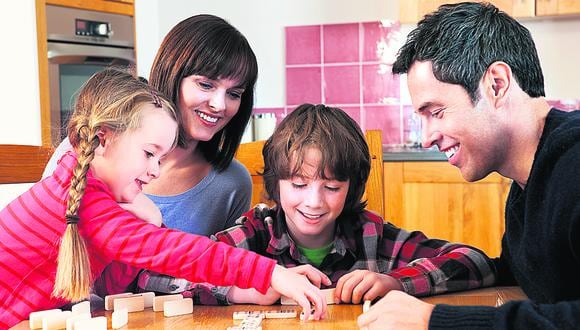 ¿Por qué es importante usar juegos de mesa con los niños en casa?