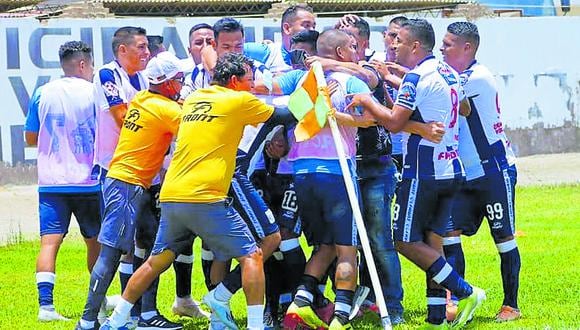 Parachique arranca la liguilla final enfrentando a Alfonso Ugarte de Puno. Su técnico Javier Atoche y jugadores se sienten muy optimistas