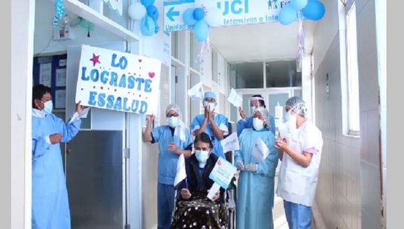 El paciente estuvo internado 126 días en la Unidad de Cuidados Intensivos (UCI) del Hospital III de EsSalud Puno. (Foto: Difusión)