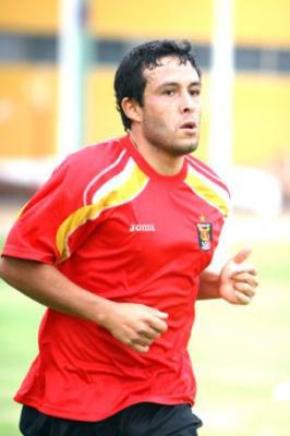 Calcina queda
 junto a Novoa