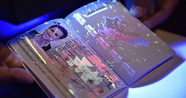 ​Pasaporte peruano gana premio al mejor documento de identidad de América Latina 