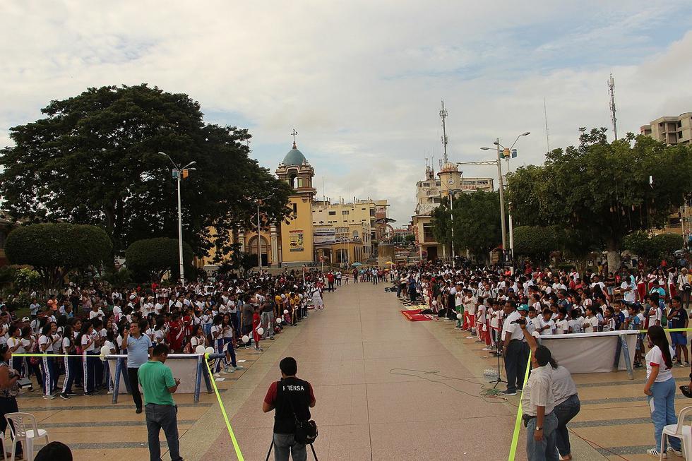 Se inaugura los Juegos Deportivos Escolares en Tumbes