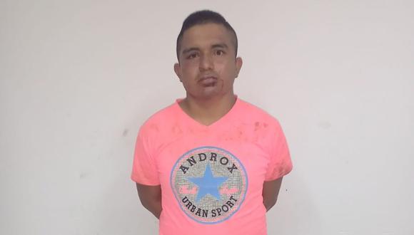 Según la Policía Nacional, Carlos Alejandro Fajardo Silva es denunciado por el delito de violación contra un menor de 6 años. Ambos fueron encontrados en la playa “La Boca”.