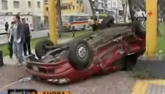 Un herido deja accidente de tráfico en Miraflores