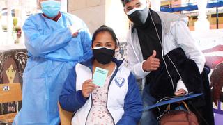 Vacunarán a gestantes mayores de 18 años y pacientes oncológicos en Puno
