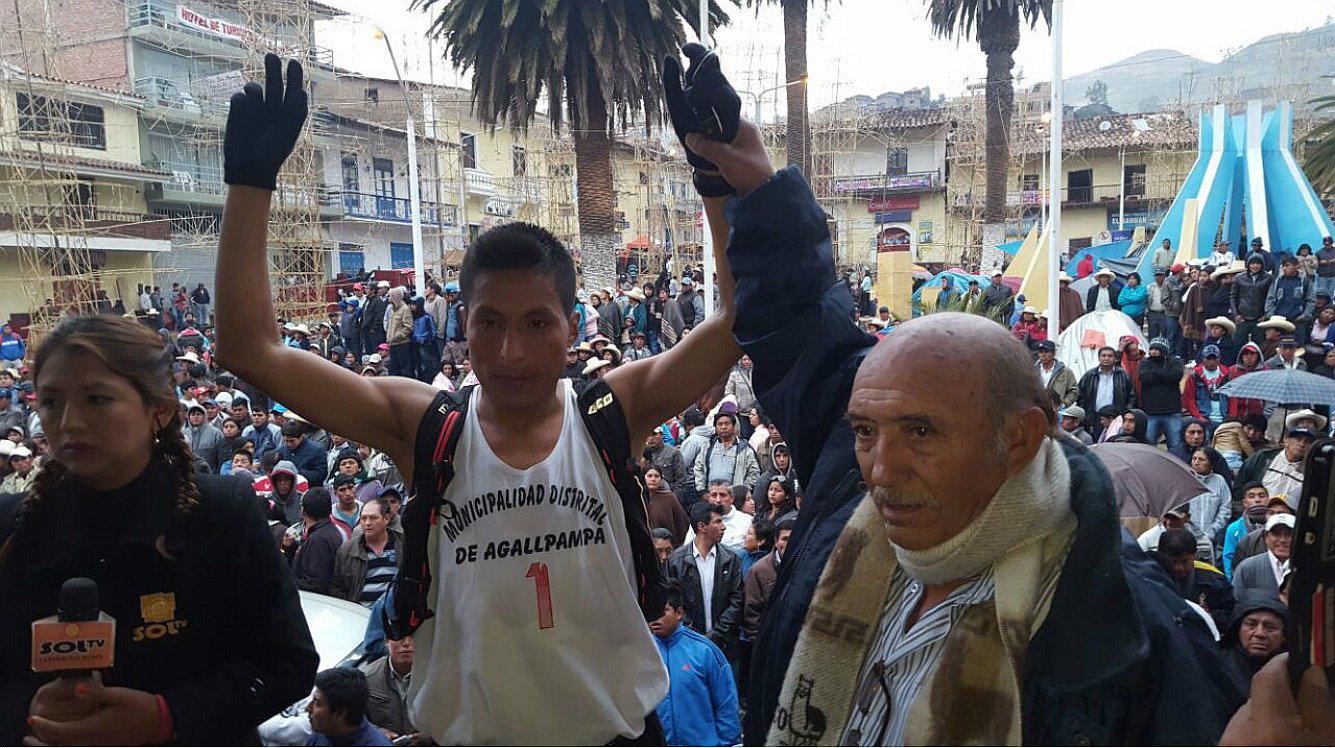 La Libertad: Remigio Huamán se impuso en la Ultra Maratón de la Fe en Otuzco (VIDEO) 