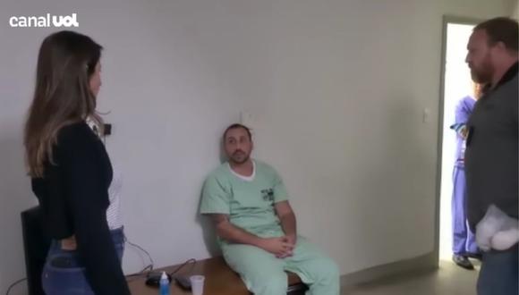 Las enfermeras del hospital de Brasil sospechaban del sujeto por un comportamiento extraño y lograron grabarlo con un celular oculto. (Foto: Captura YouTube)